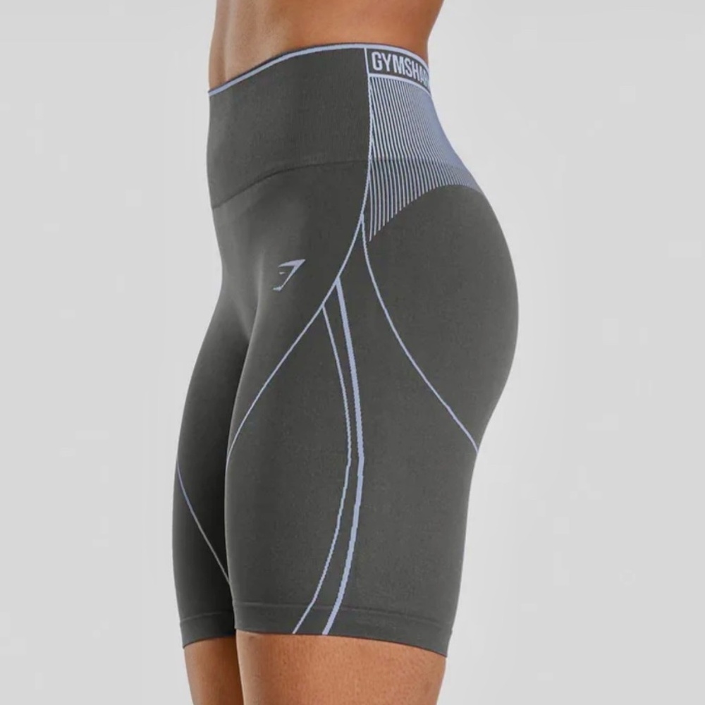 GYMSHARK APEX SEAMLESS HIGH RISE SHORT